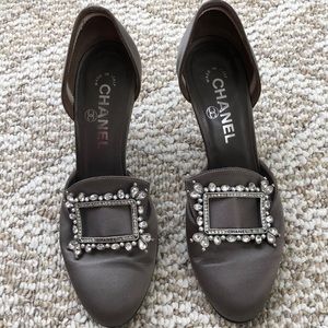 Beautiful Chanel pumps